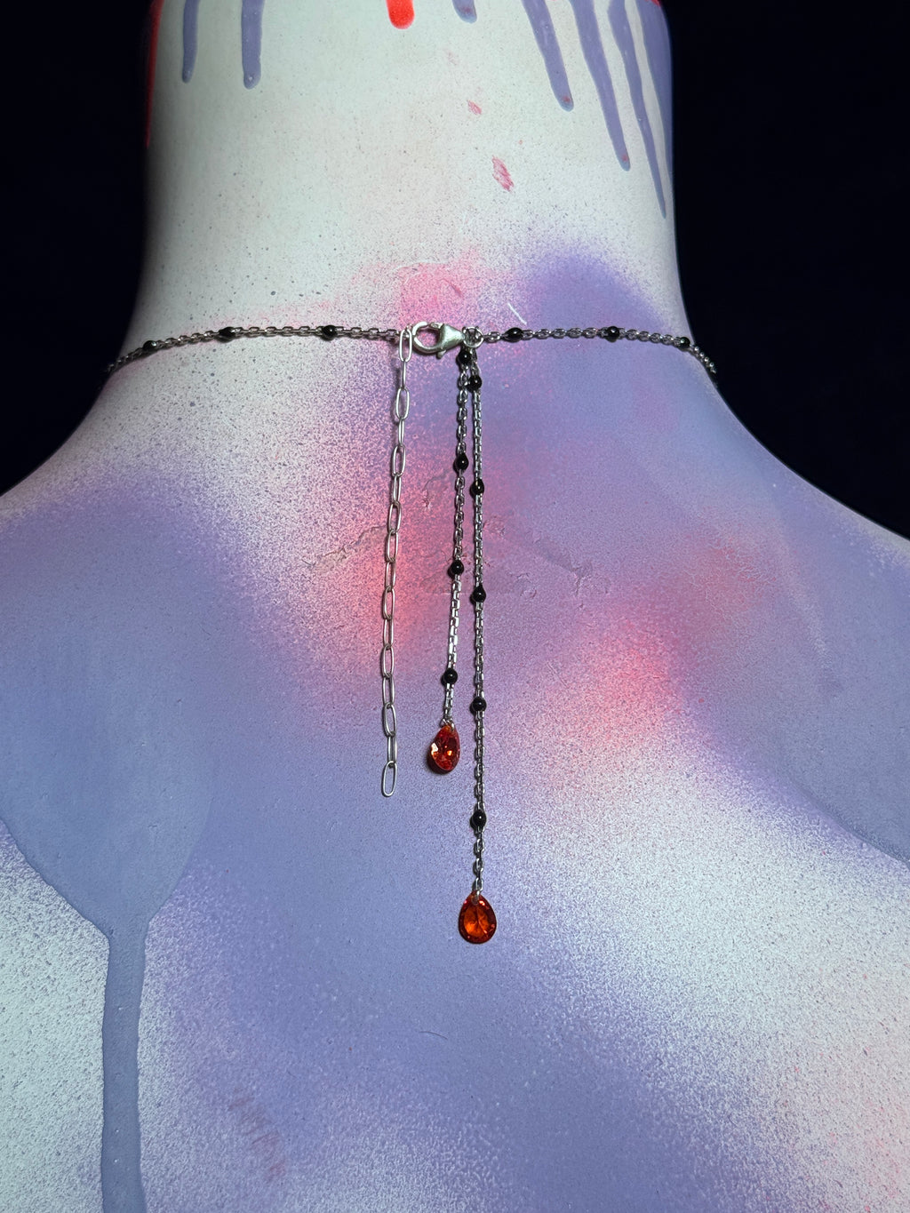 THE VAMPIRE NECKLACE