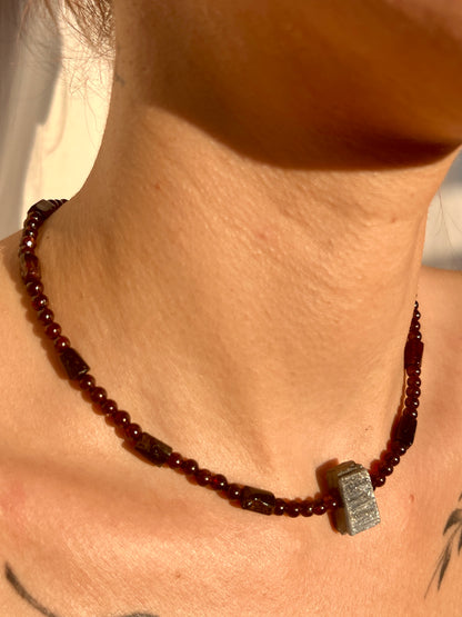 RED GARNET AND BLUE KYANITE NECKLACE STERLING SILVER