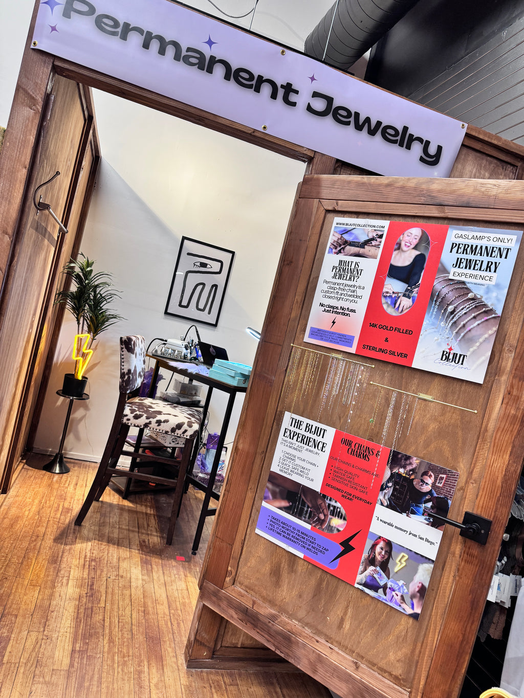 image of bijut permanent jewelry storefront 
