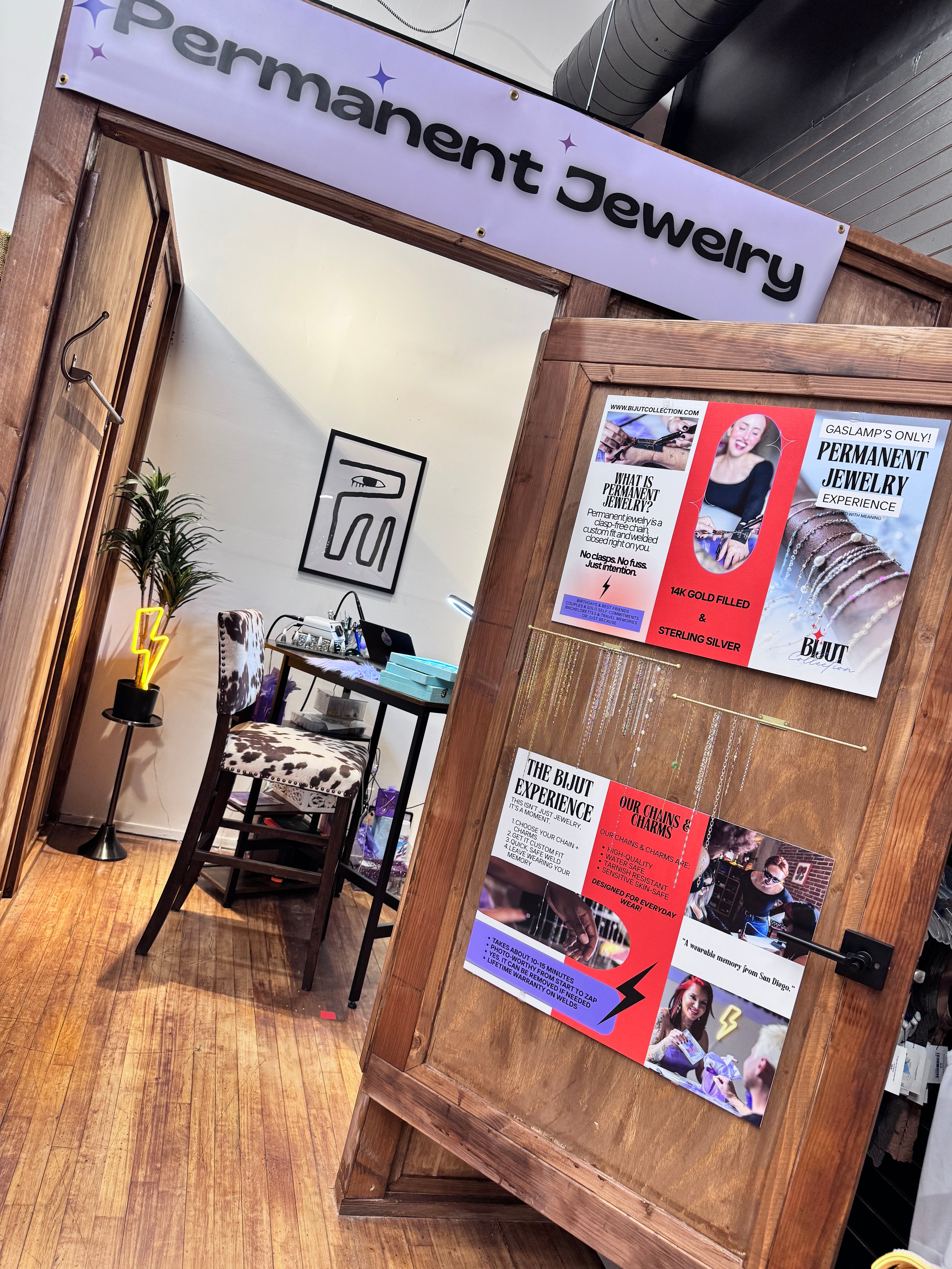 image of bijut permanent jewelry storefront 